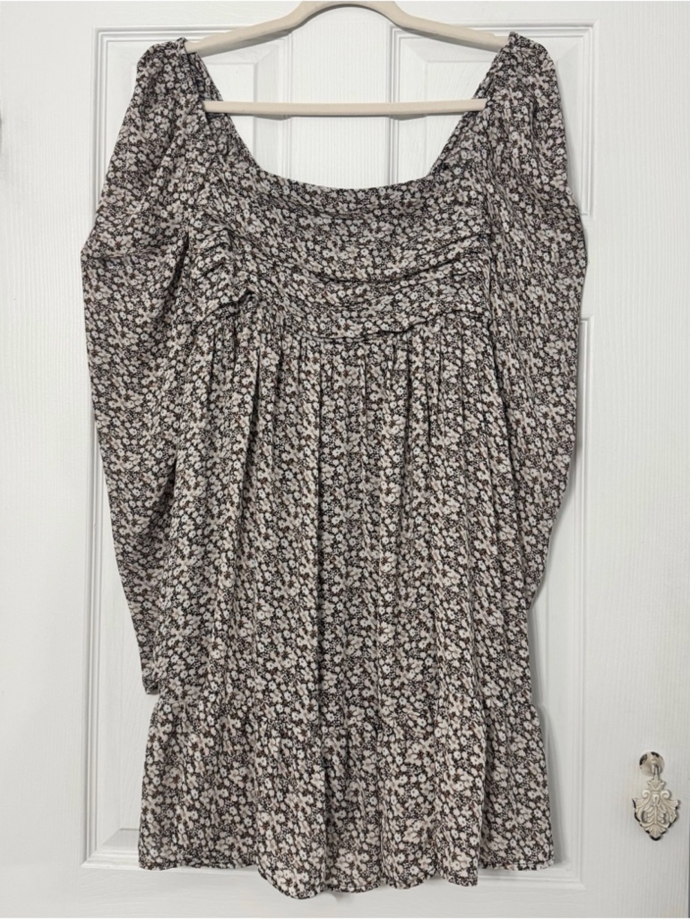 Abercrombie Babydoll Tall Mini Dress Ruched Long-Sleeve Floral - Picture 3 of 13